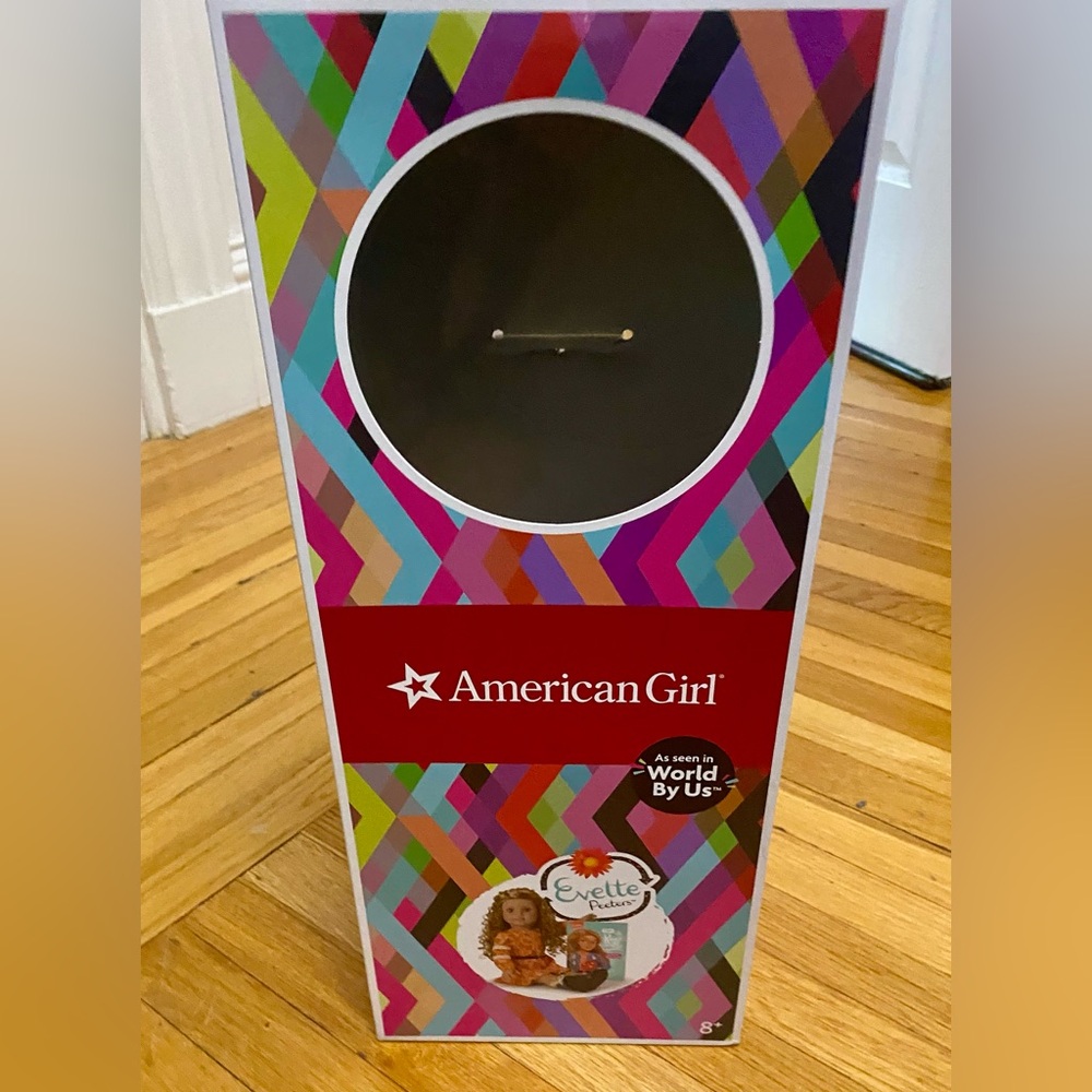 American Girl Doll Evette Peeters Brand New Empty Box